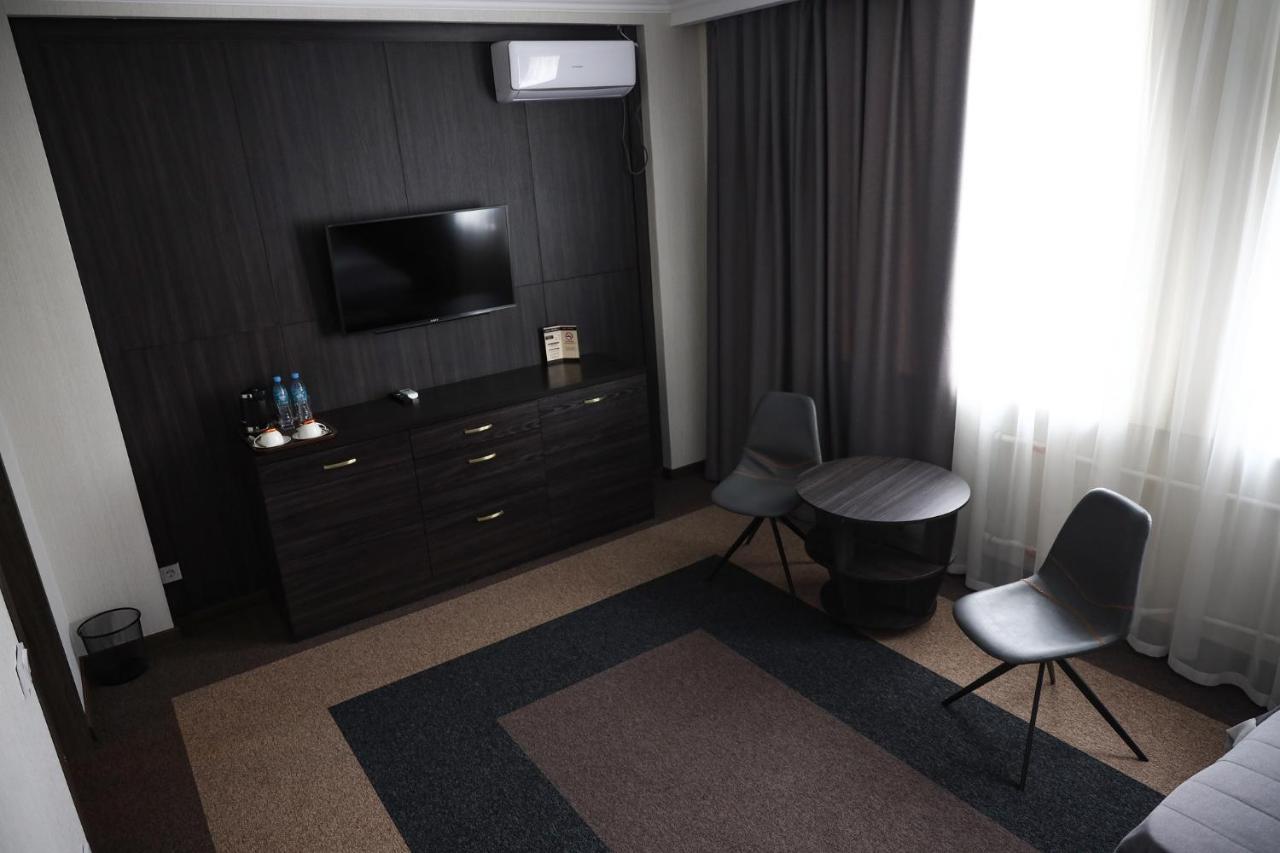 Meridian Karagandy Dış mekan fotoğraf