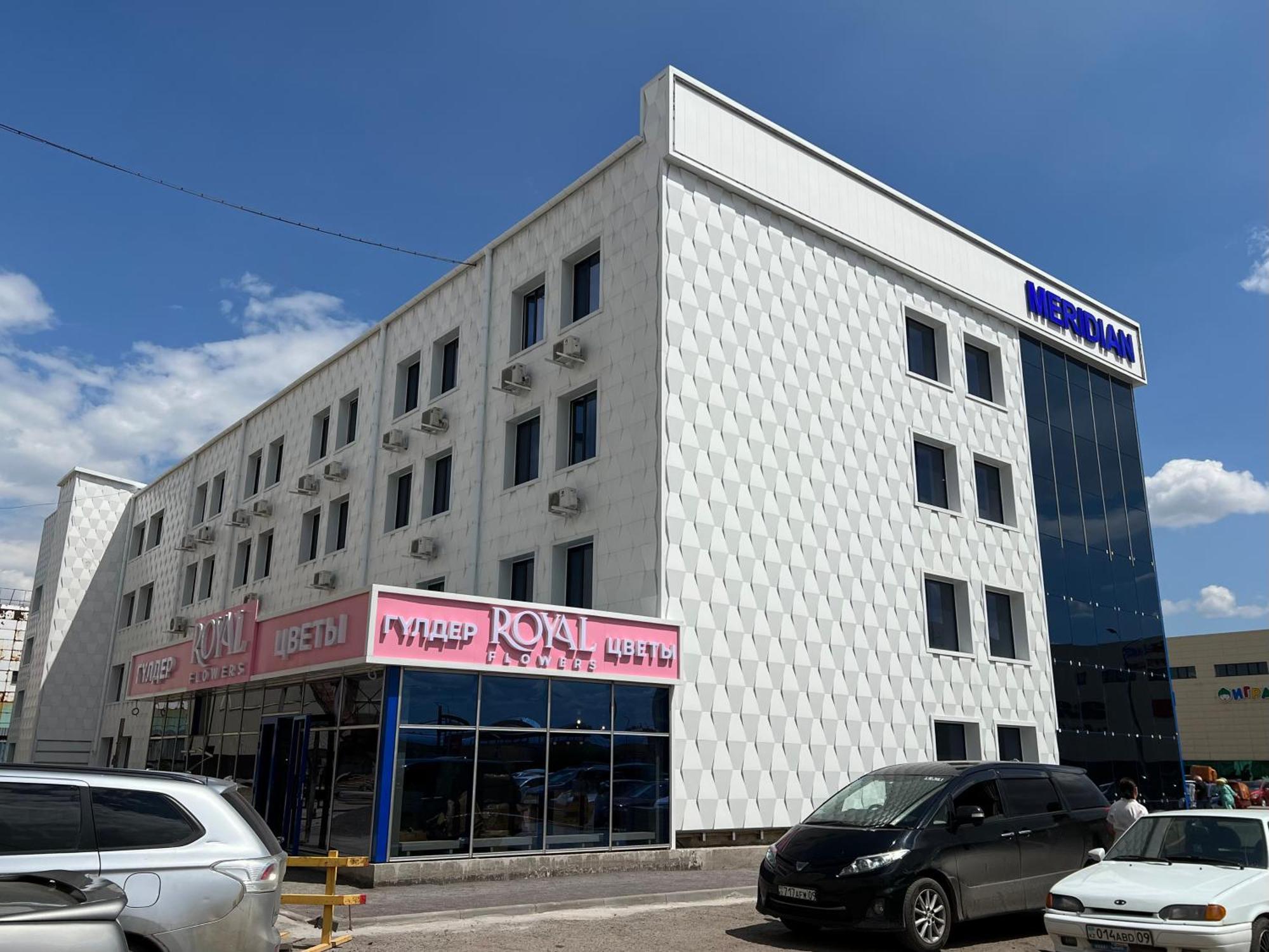 Meridian Karagandy Dış mekan fotoğraf