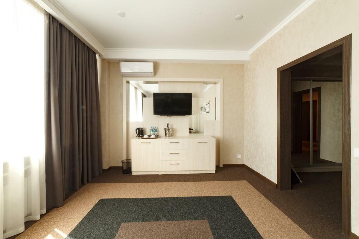 Meridian Karagandy Dış mekan fotoğraf