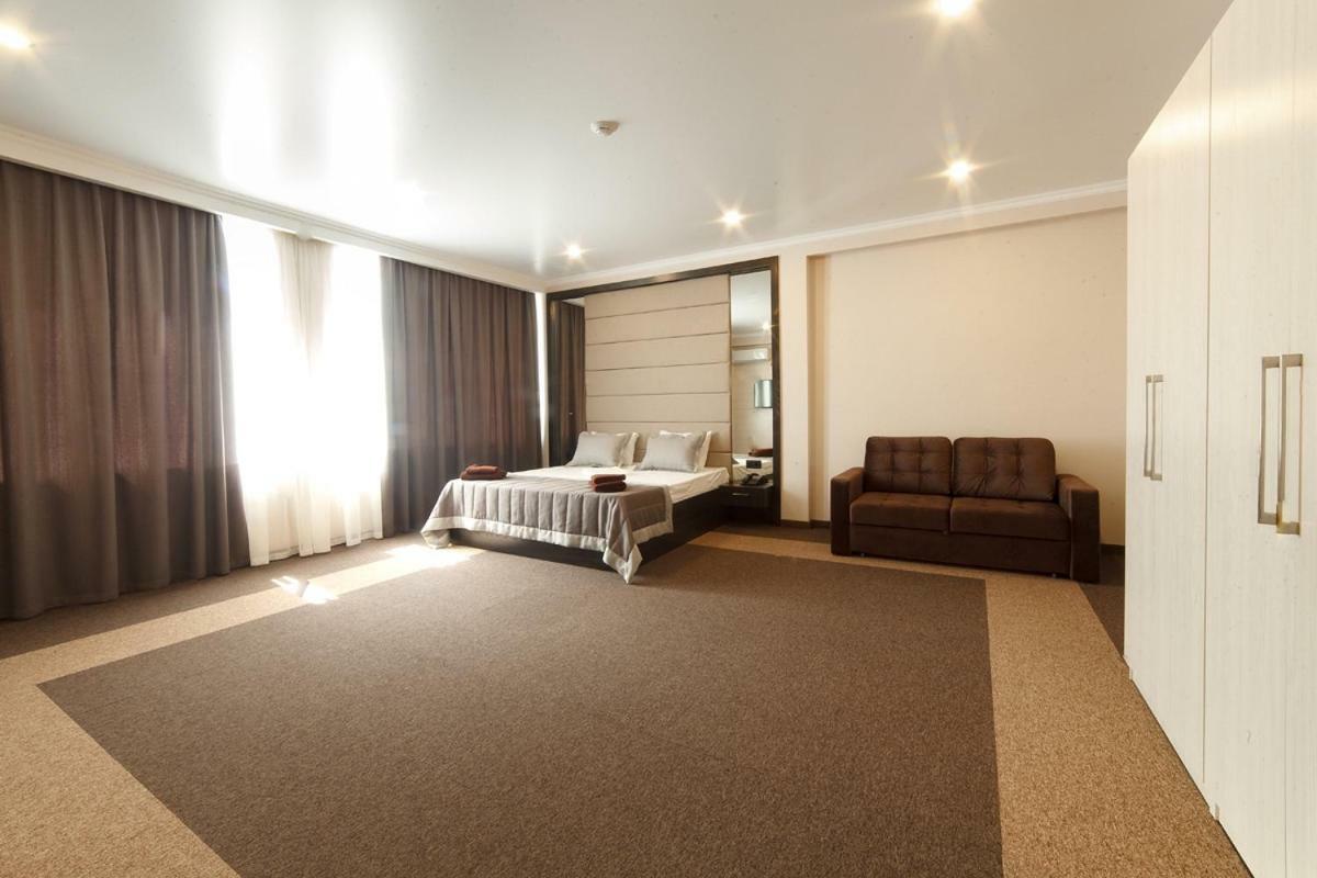 Meridian Karagandy Dış mekan fotoğraf
